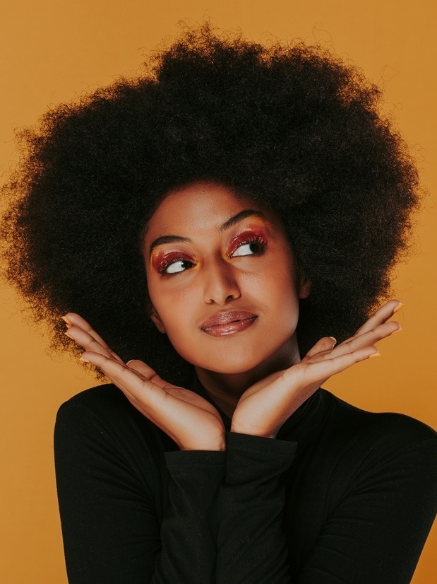 mulher-negra-1558628777867_v2_3x4